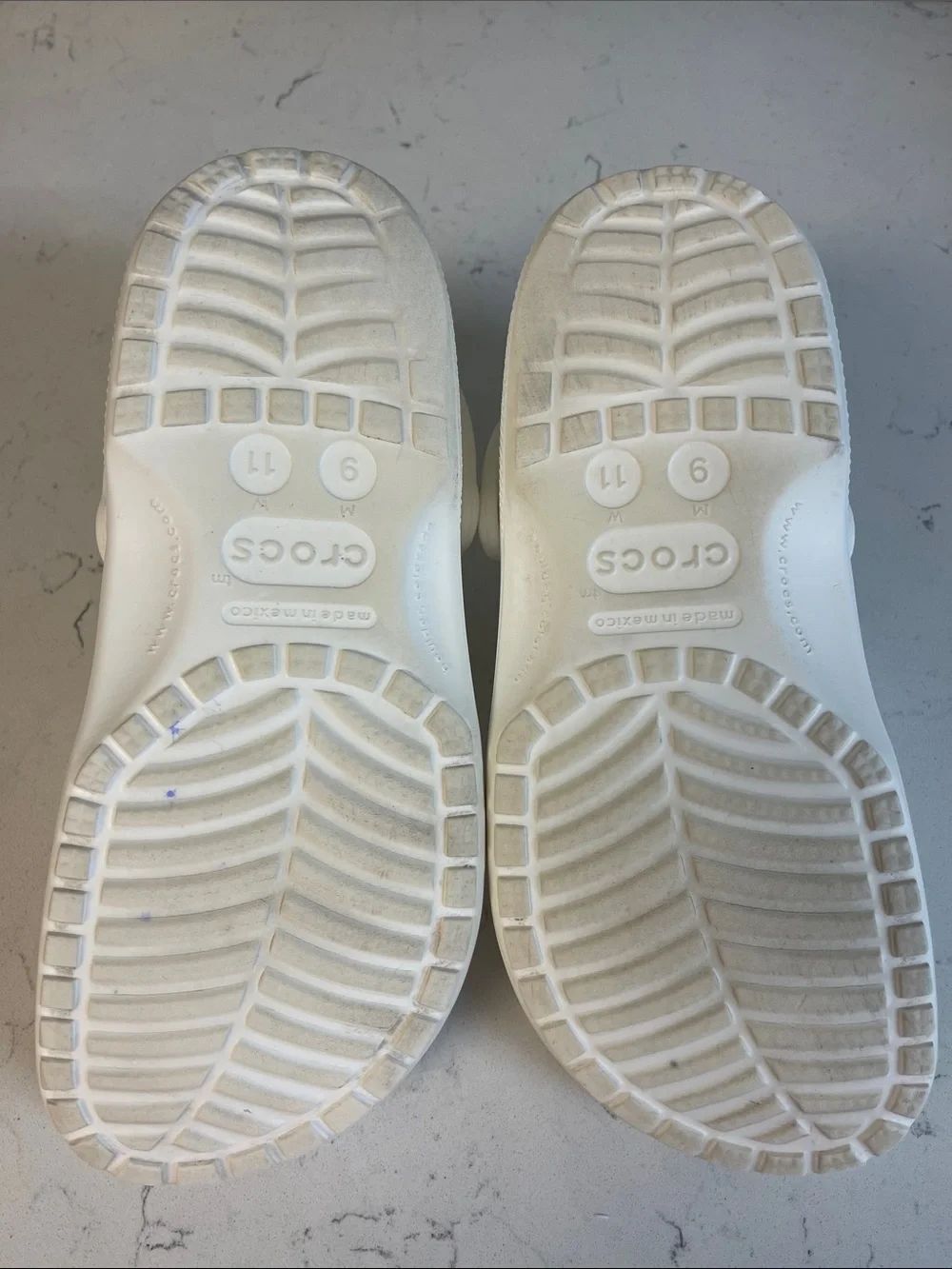 Crocs Classic Clog White Fun Rubber Shoes Unisex Adult M9 / W11 Style # 10001 - Picture 10 of 17